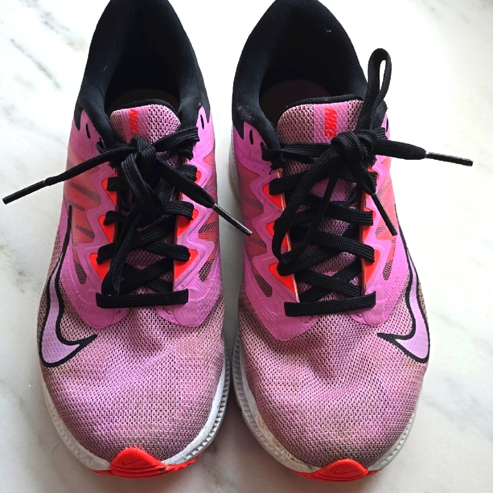 Nike Women's Pink Running Shoes